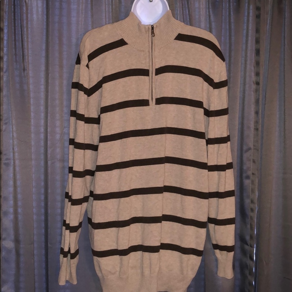 Men’s Old Navy sweater